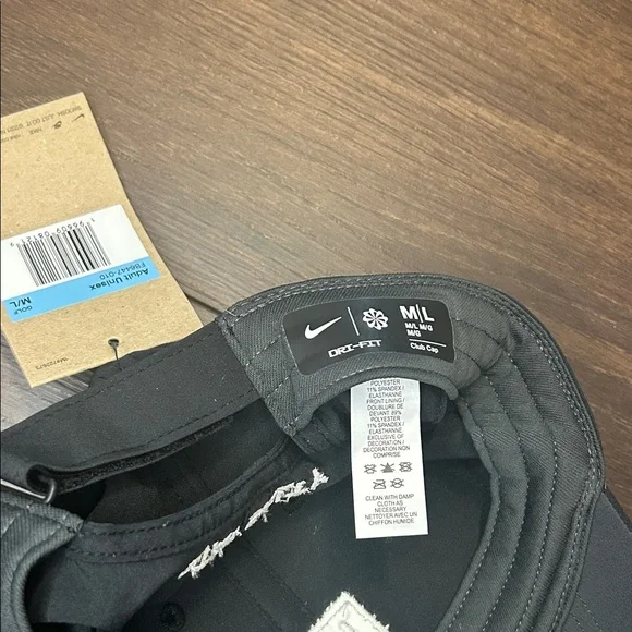 Nike Black LMNT Logo Cap - Picture 3 of 3